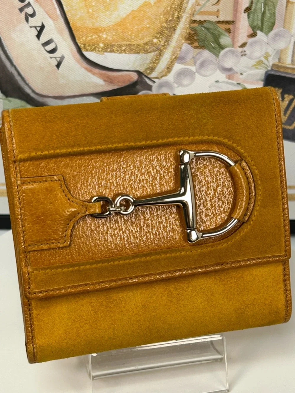GUCCI Horsebit Suede/Leather Bifold Wallet 😍💛 - Picture 10 of 17